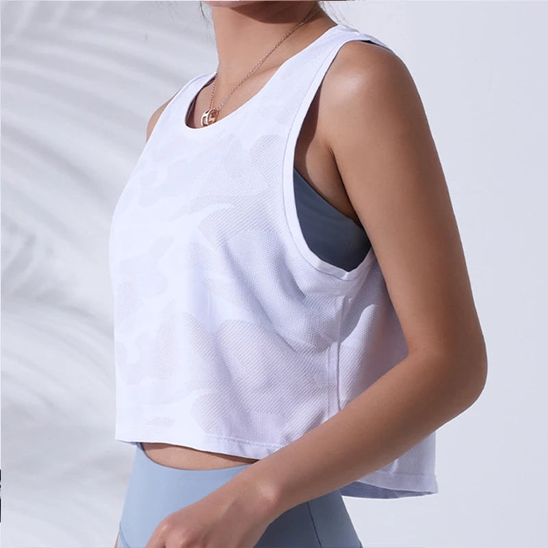Women’s Camouflage Mesh Vest – Breathable Crop Tank for Fitness