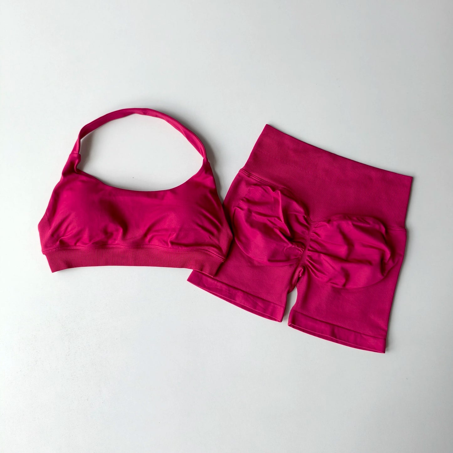 2-Piece Seamless Yoga Outfit for Women – Halter Sports Bra and Matching Shorts Workout Set