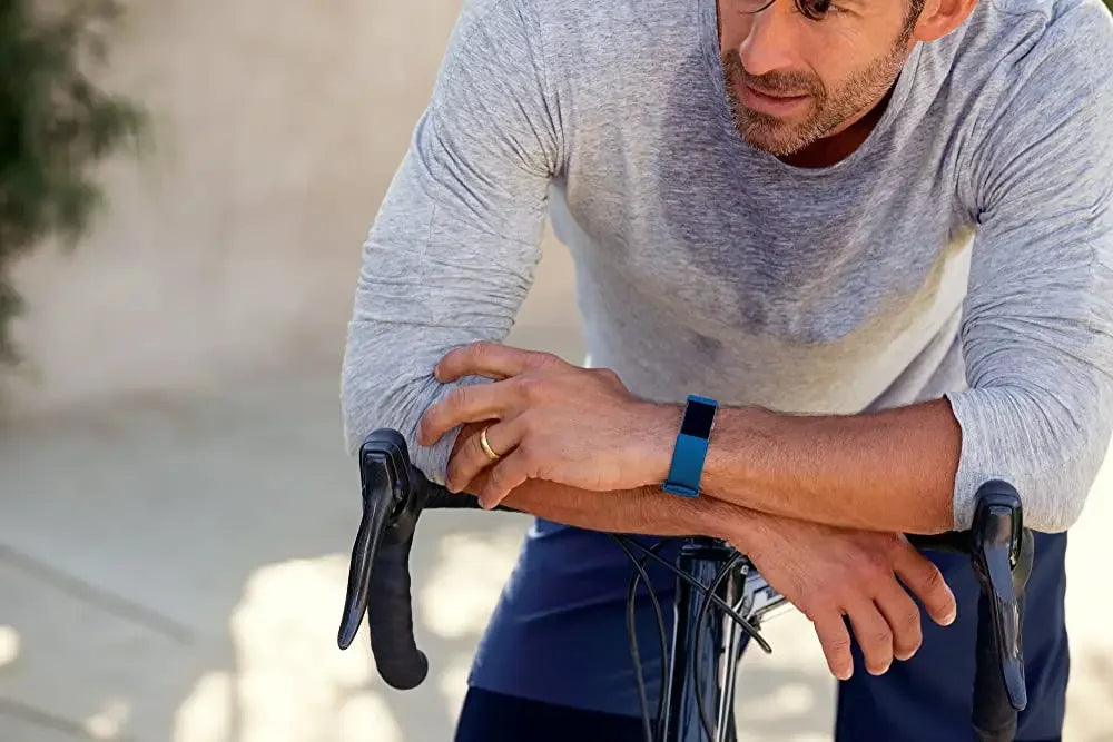 Fitbit Charge 2 – Smart Fitness Wristband with Heart Rate & Sleep Tracking